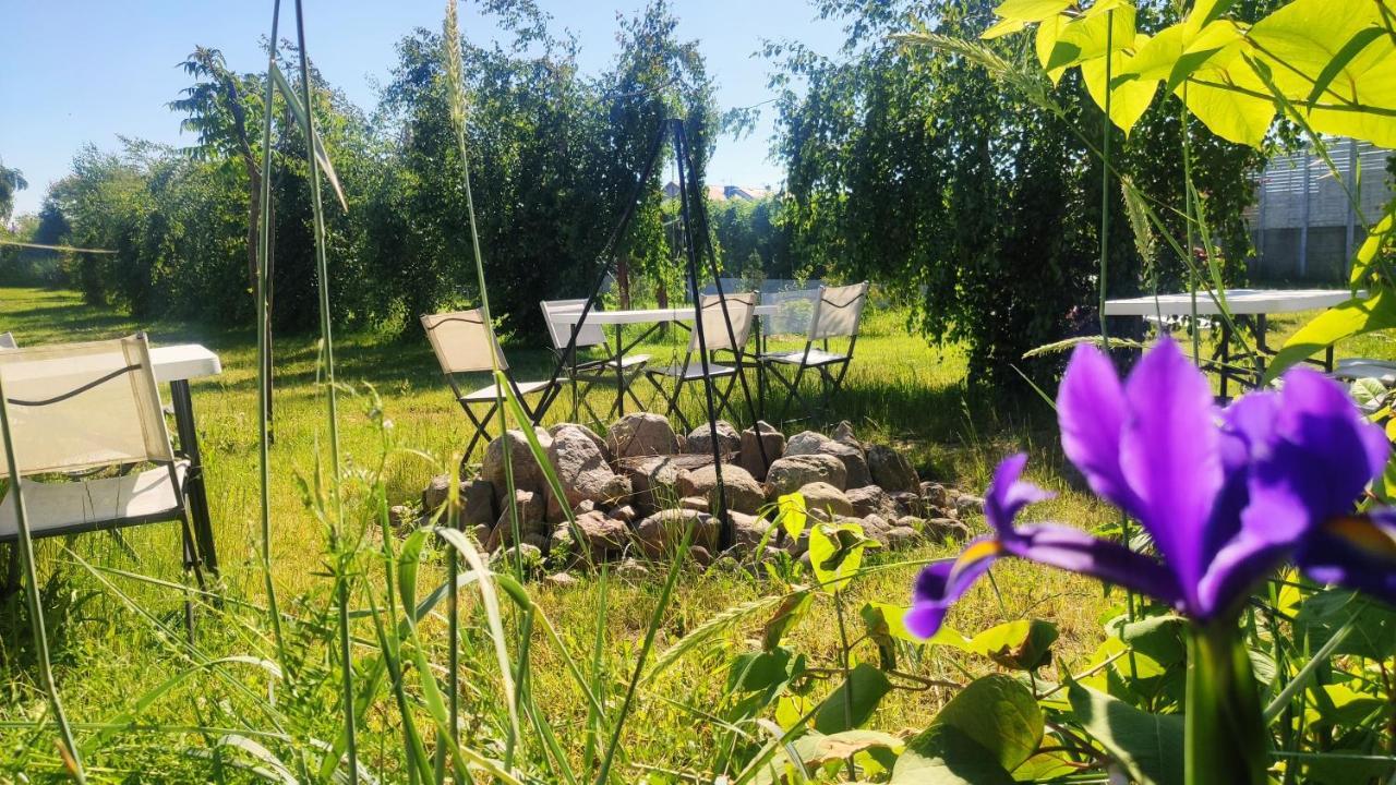 Ow Sargus Bed & Breakfast วาดีสวาโวโว ภายนอก รูปภาพ