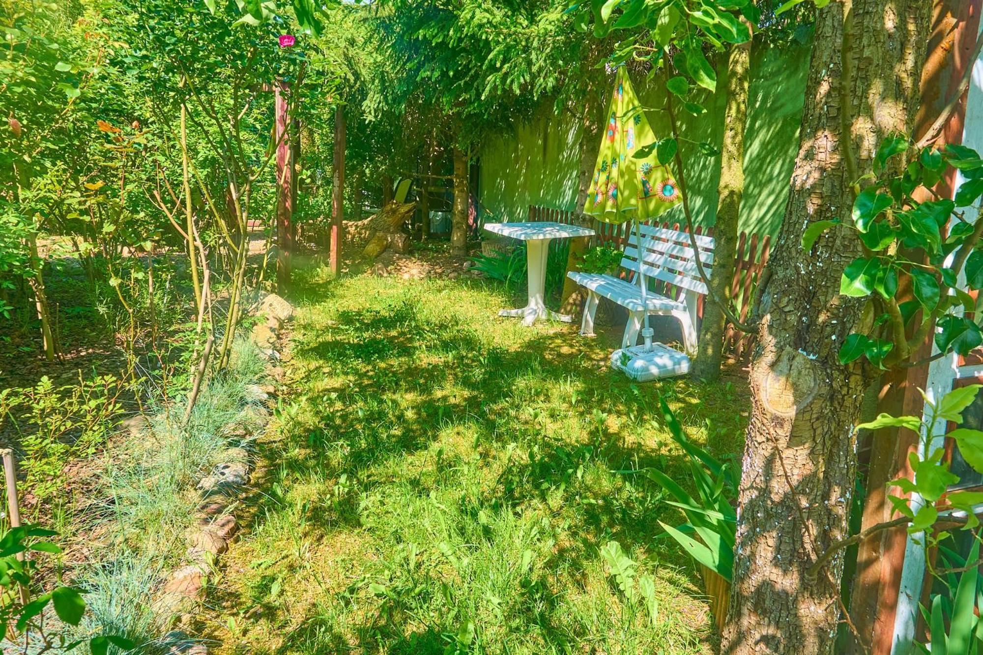 Ow Sargus Bed & Breakfast วาดีสวาโวโว ภายนอก รูปภาพ