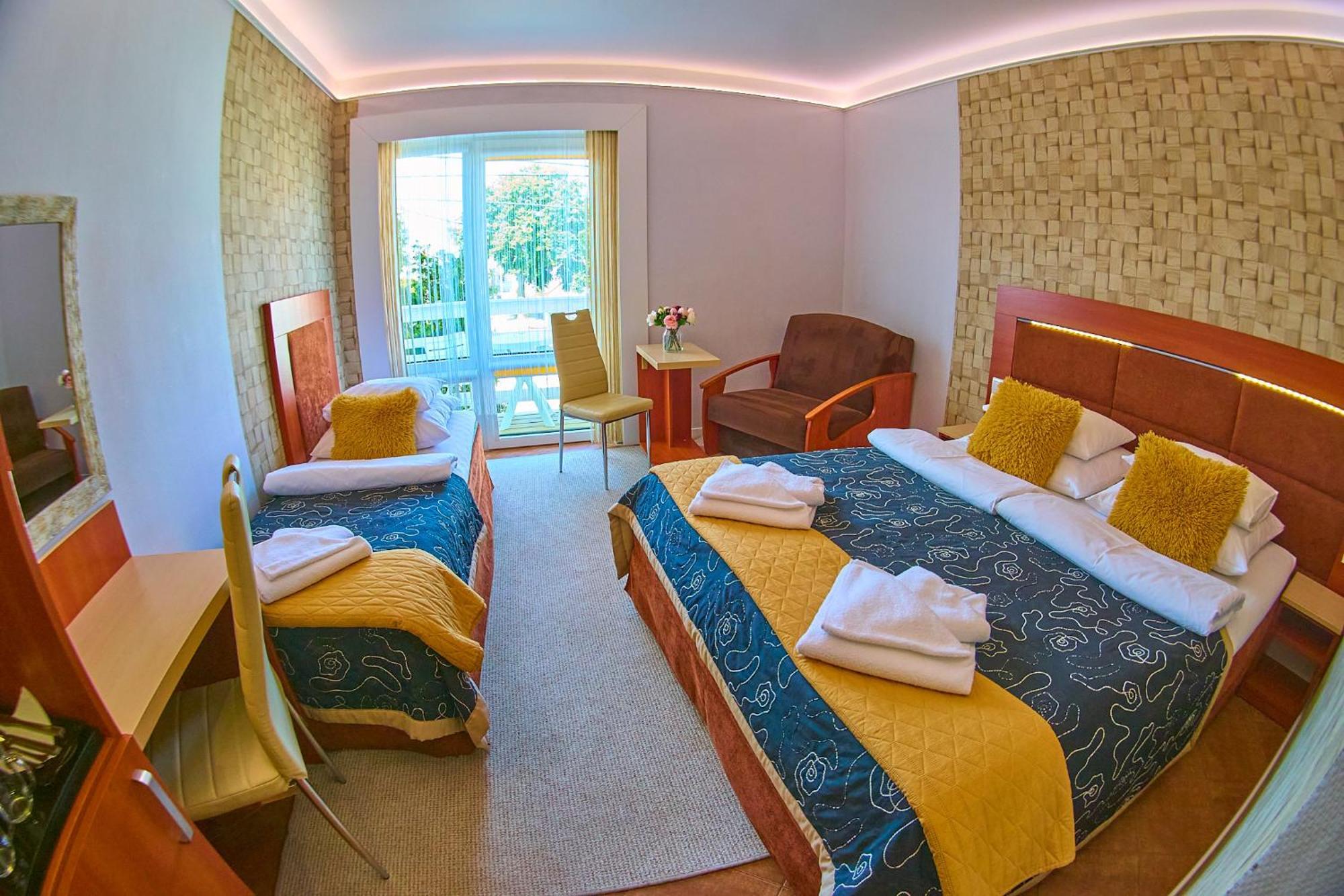 Ow Sargus Bed & Breakfast วาดีสวาโวโว ภายนอก รูปภาพ