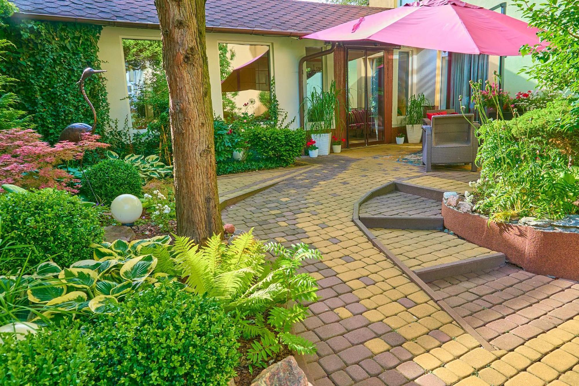 Ow Sargus Bed & Breakfast วาดีสวาโวโว ภายนอก รูปภาพ